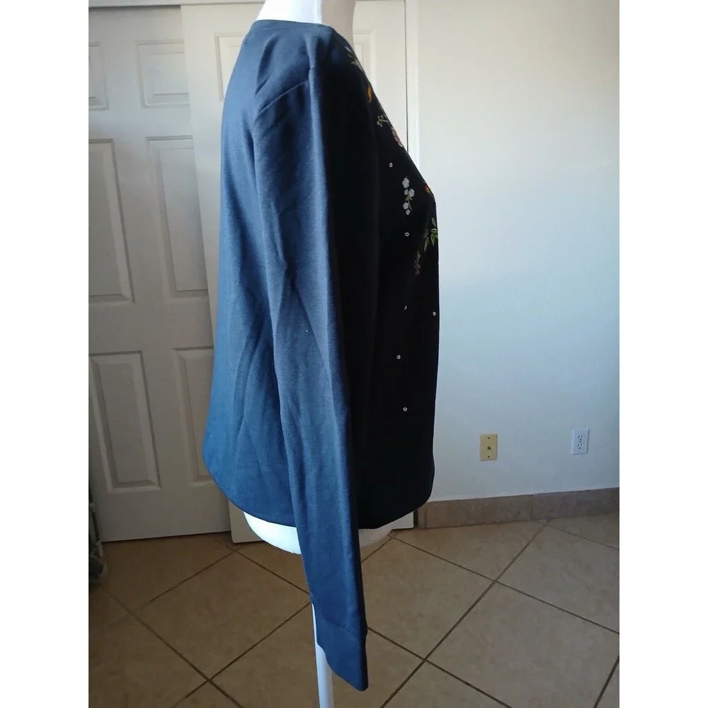 Farmers Market PL Embroidered Floral Navy Sweatshirt Long Sleeve Pullover Casual